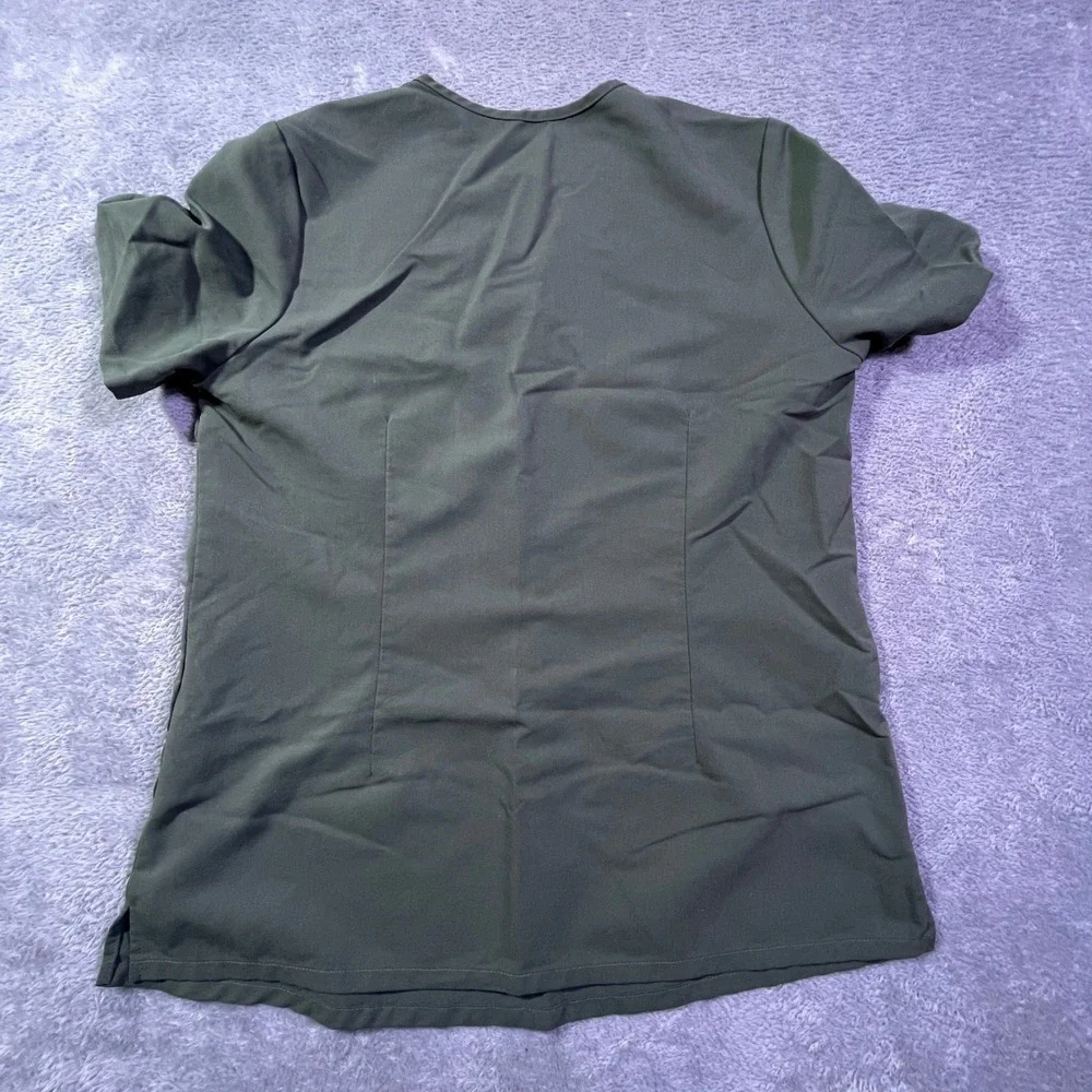 FIGS‎ Technical Collection Women's Green Scrub V Neck Pocket Style FW1000 M